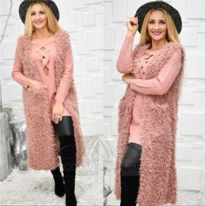 SOFIA Faux Fur Full Length Vest - BLUSH